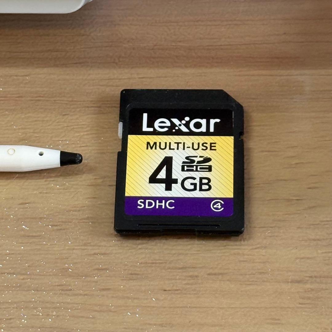 7-176 ニンテンドー3DS LL ピンク×ホワイト 箱付き