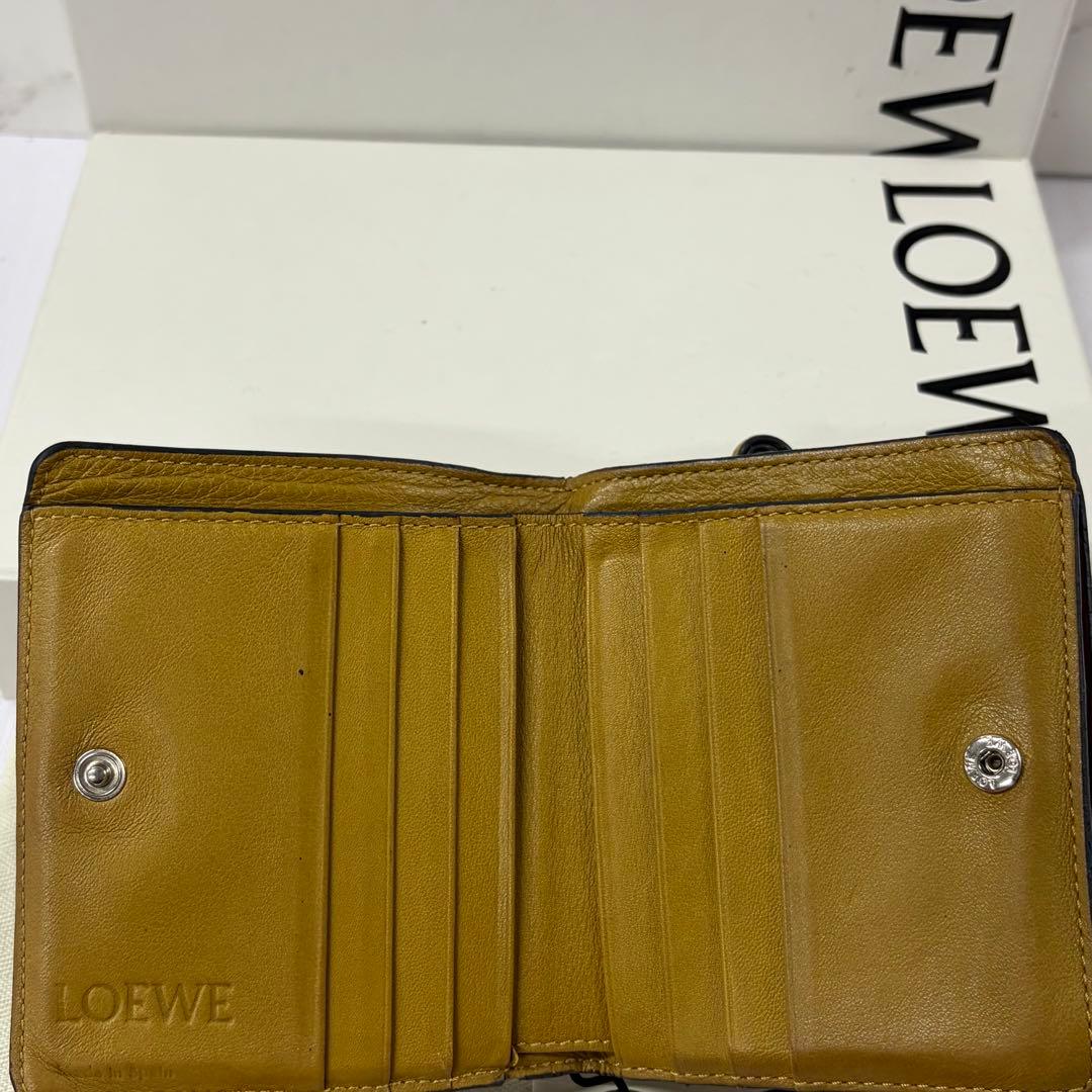 新品同様‼️ 現行　ロエベ　LOEWE 財布　二つ折り　折り財布　アナグラム