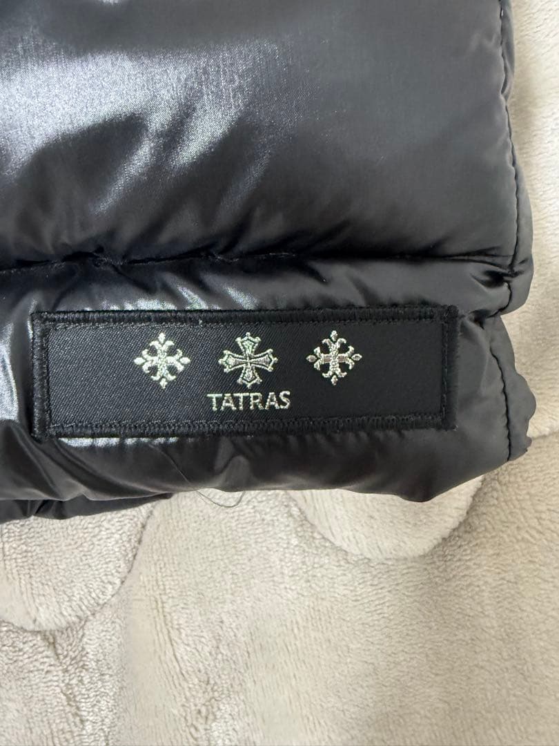 未使用品級 タトラス TATRAS ダウンベストUZUGENN ウズゲン L