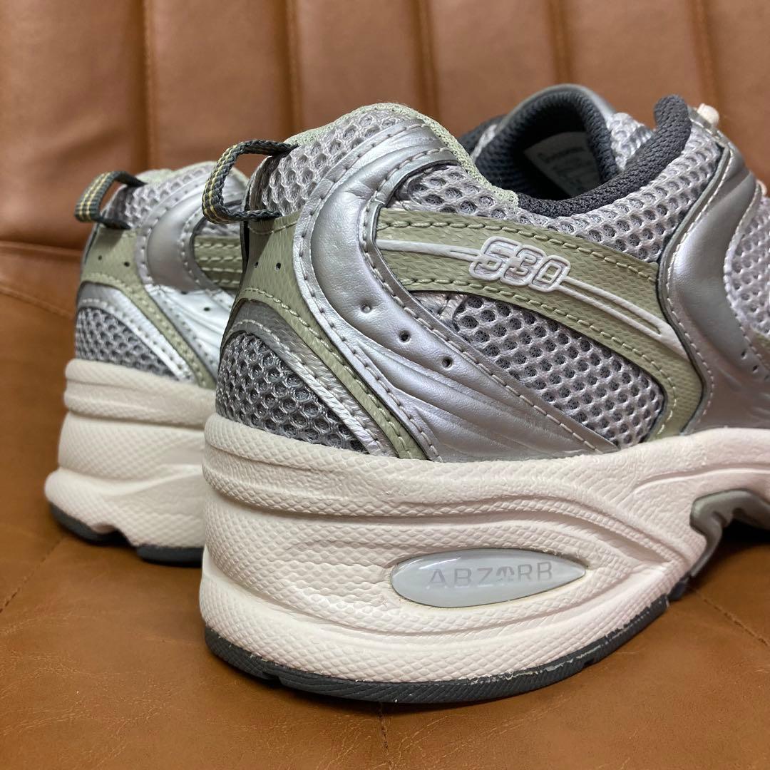 【美品】ニューバランス MR530 レディース 25cm グレー ホワイト