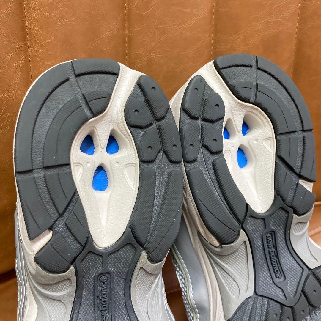 【美品】ニューバランス MR530 レディース 25cm グレー ホワイト