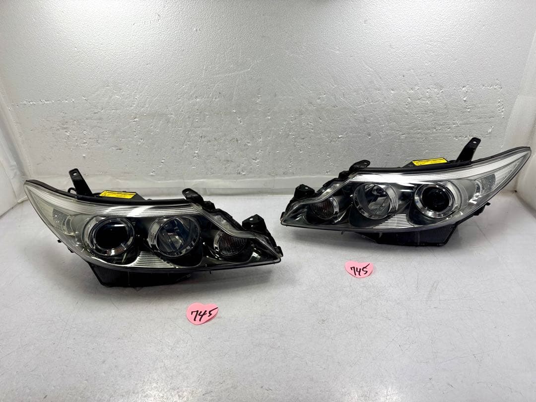 トヨタ エスティマ 50系 後期 中期 純正 ヘッドライト 左右28-217