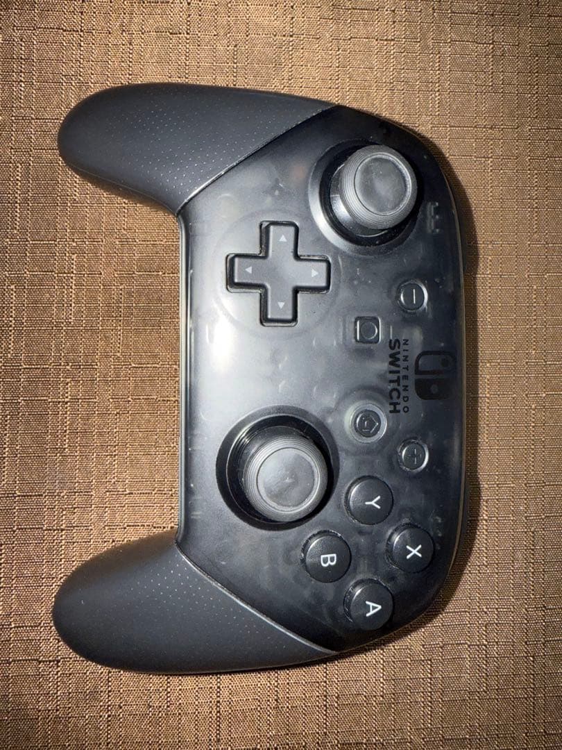 任天堂スイッチ Nintendo Switch 本体 プロコン付き