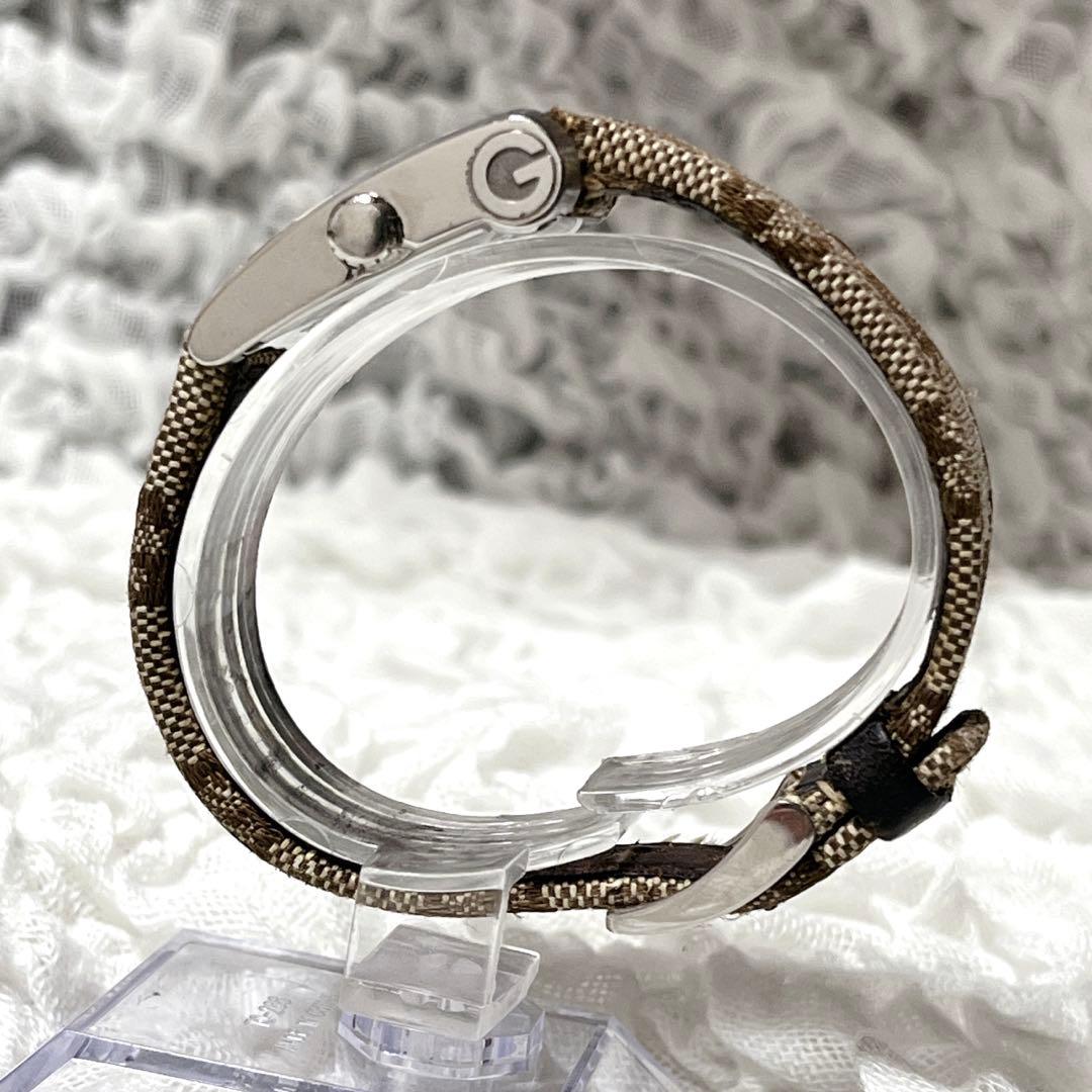 希少✨グッチ 8600J スクエアフェイス GG 腕時計 レディース　ウォッチ