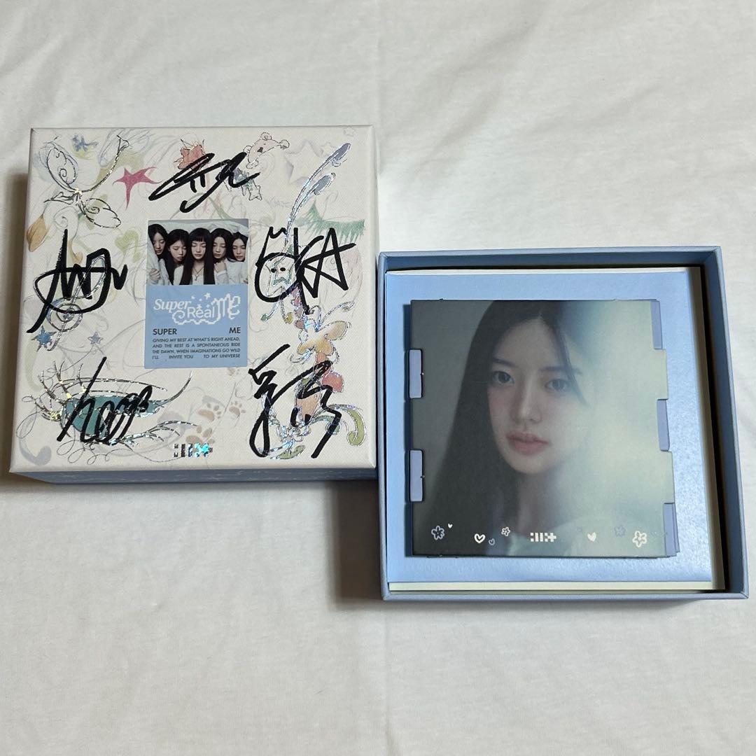 onk195　ILLIT サイン入りアルバム　トレカ