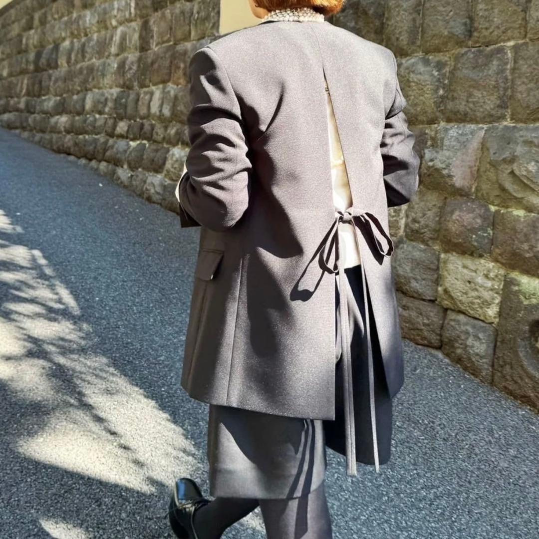 cygne ノーカラージャケット 黒 ダブルボタン