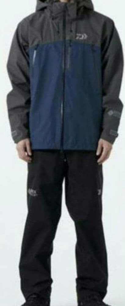 【新品】ダイワ ゴアテックス インフィニアム レインスーツ DR-1922