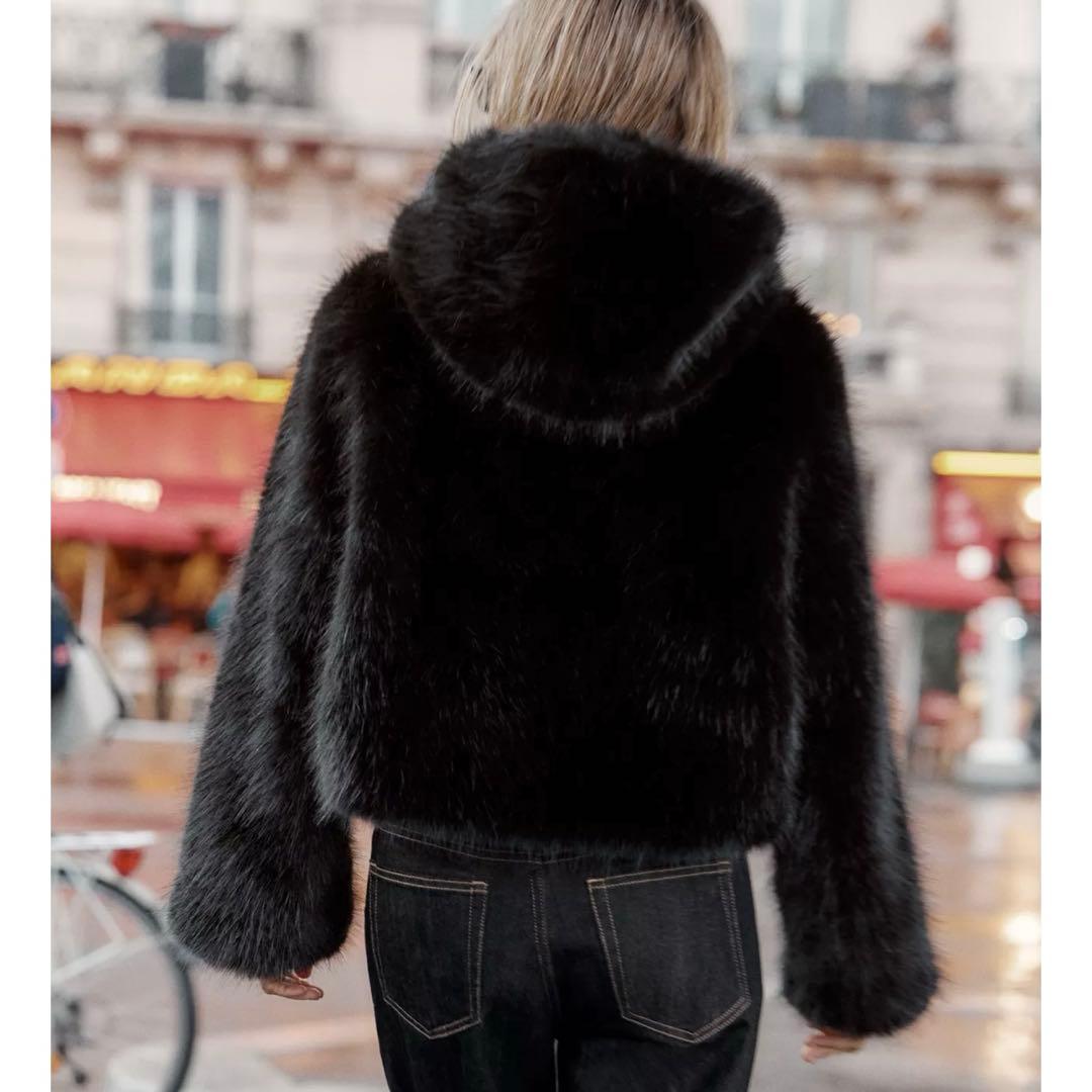 ZARA フェイクファーショートコート ブラック 黒 XSサイズ フード付き