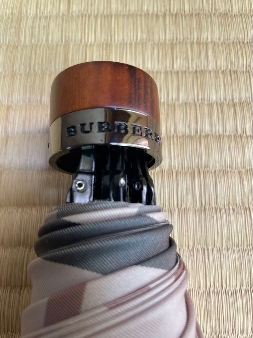 バーバリー傘　 百貨店購入　 タグは付いて無いですが未使用品です