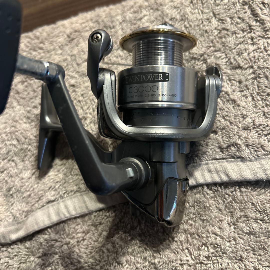 08ツインパワー C3000 スピニングリール