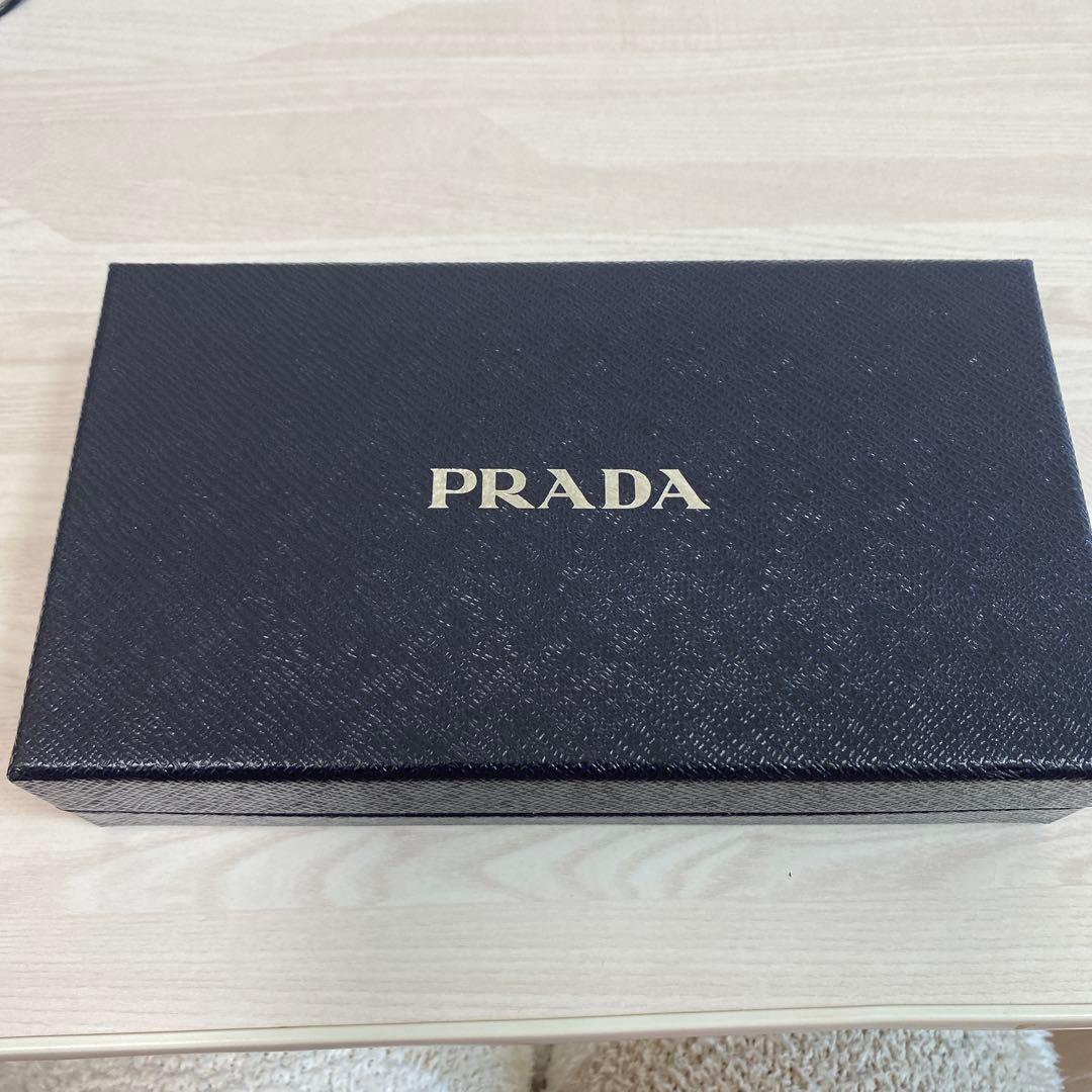 週末値下げ　PRADA ネイビー 長財布 カードケース付き　正規品
