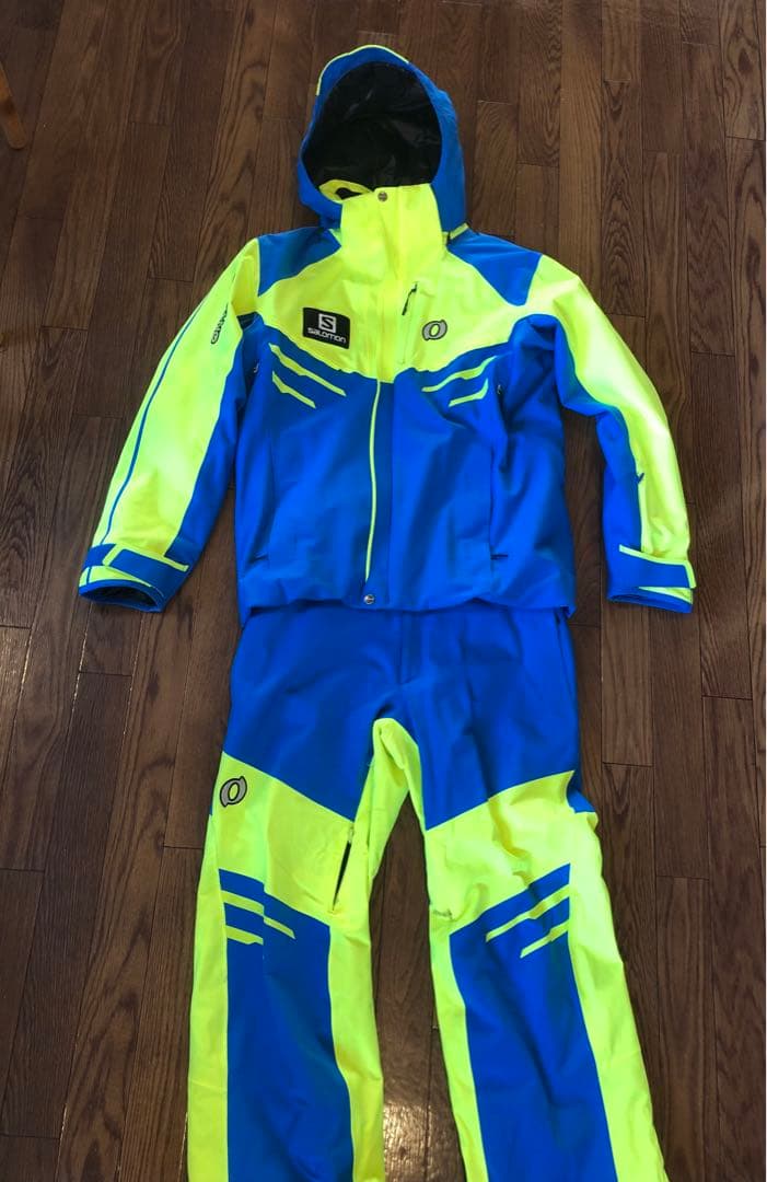 オンヨネ スキーウェア サロモンワッペン付き Lサイズ