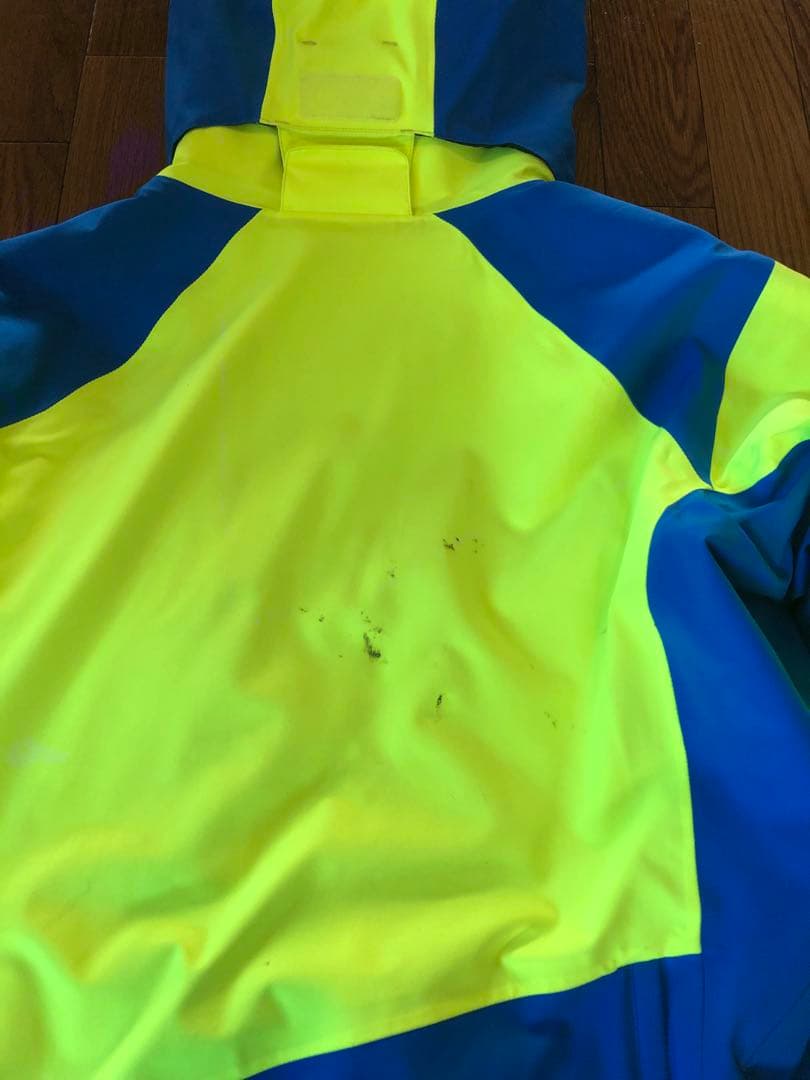 オンヨネ スキーウェア サロモンワッペン付き Lサイズ