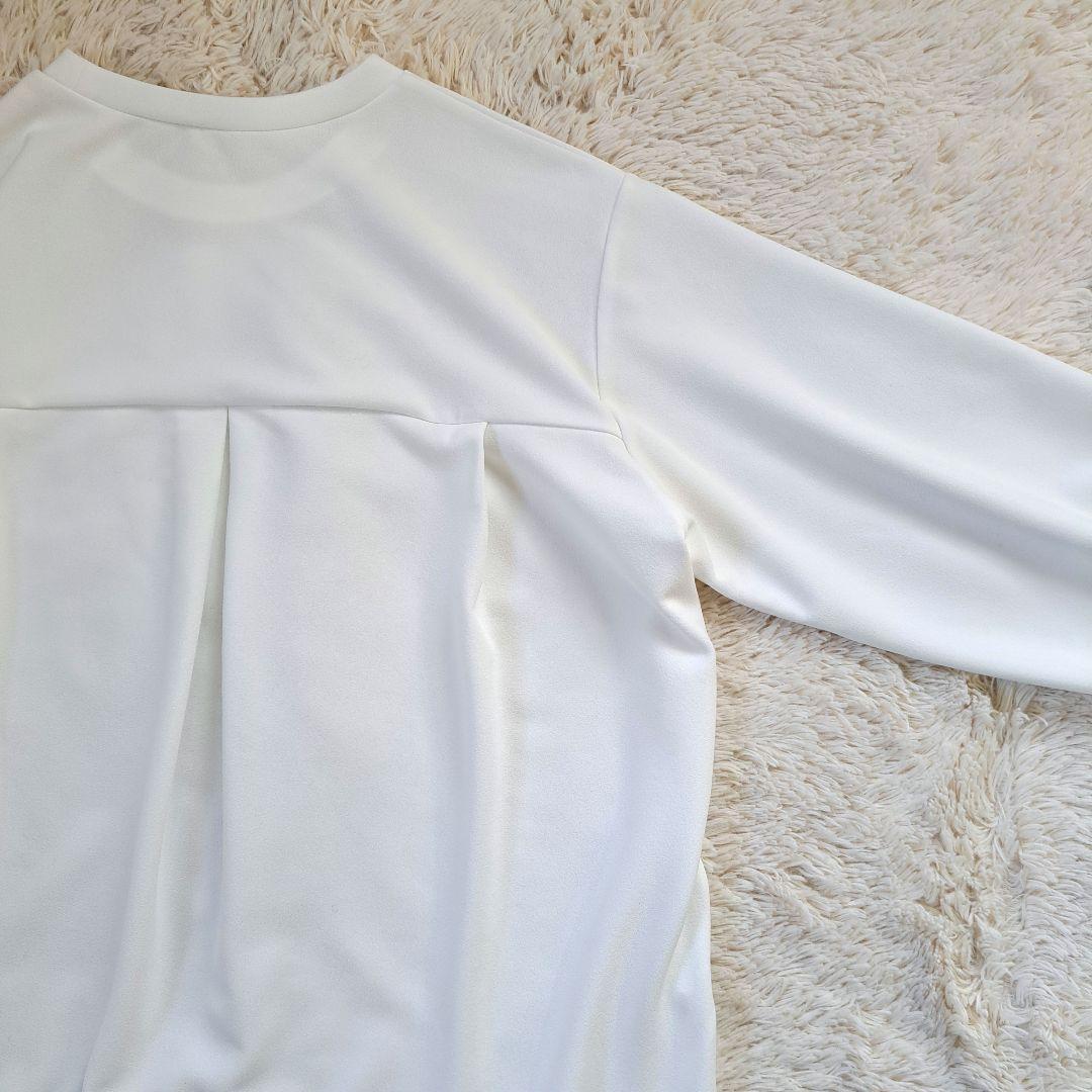 美品 ビアズリー Tブラウス カットソー 洗える バックタック 白 ゆったり