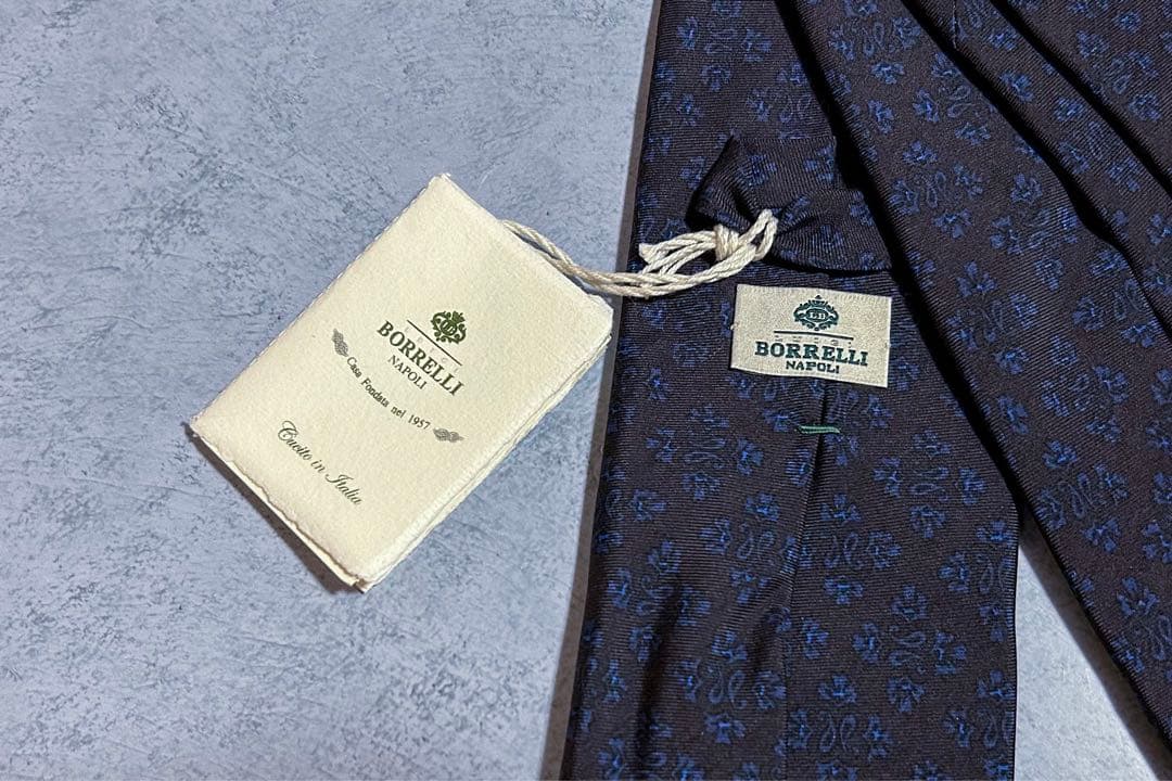【新品】ルイジボレッリ ネイビー　ネクタイ【最低価格】