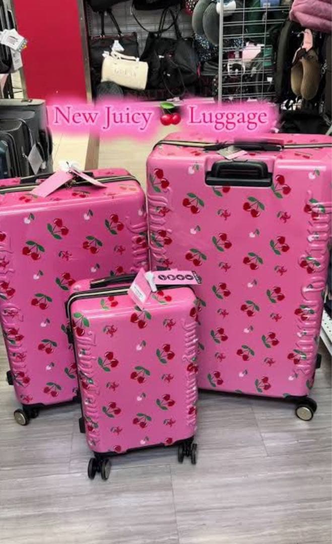 美品！Juicy Couture チェリー柄キャリーケース　一番大きいサイズ
