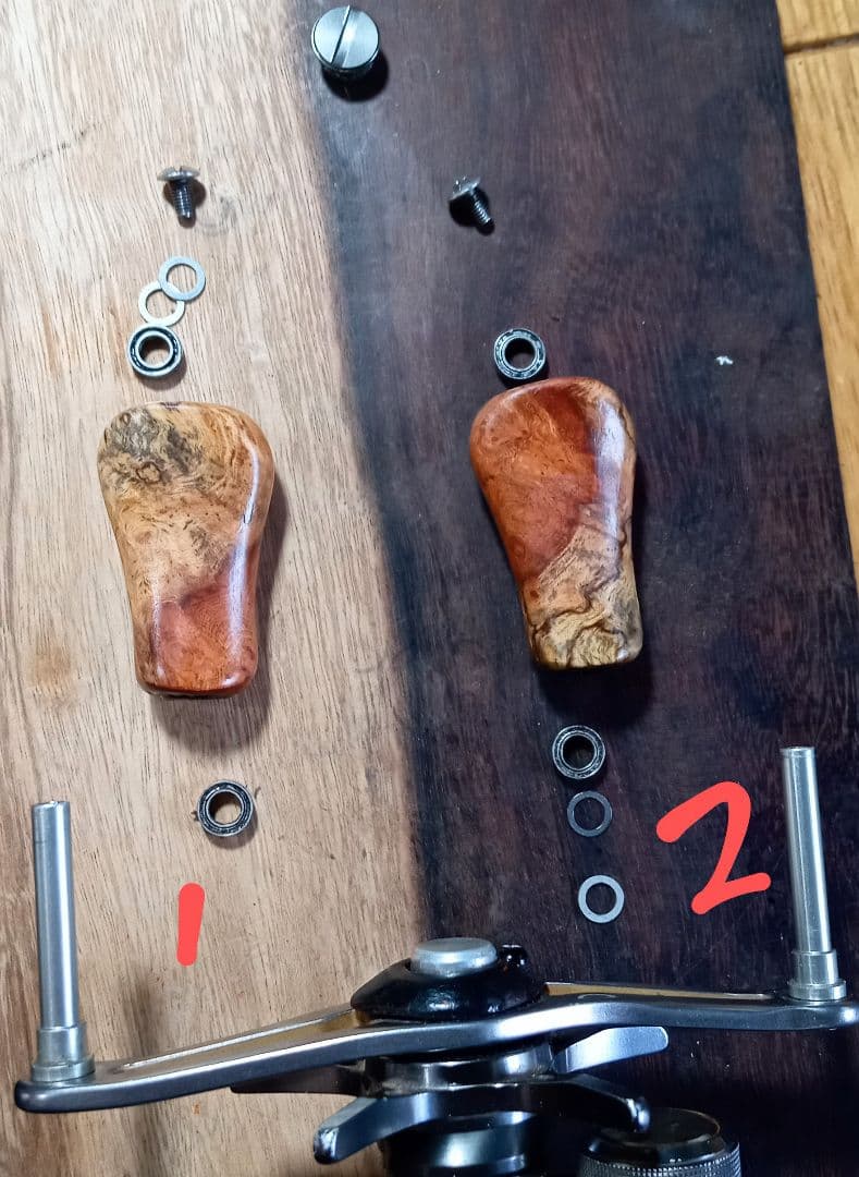 花梨ノブ　シマノ　ダイワ　リールノブ　ハンドルノブ　ベイトフィネス　　紅白青