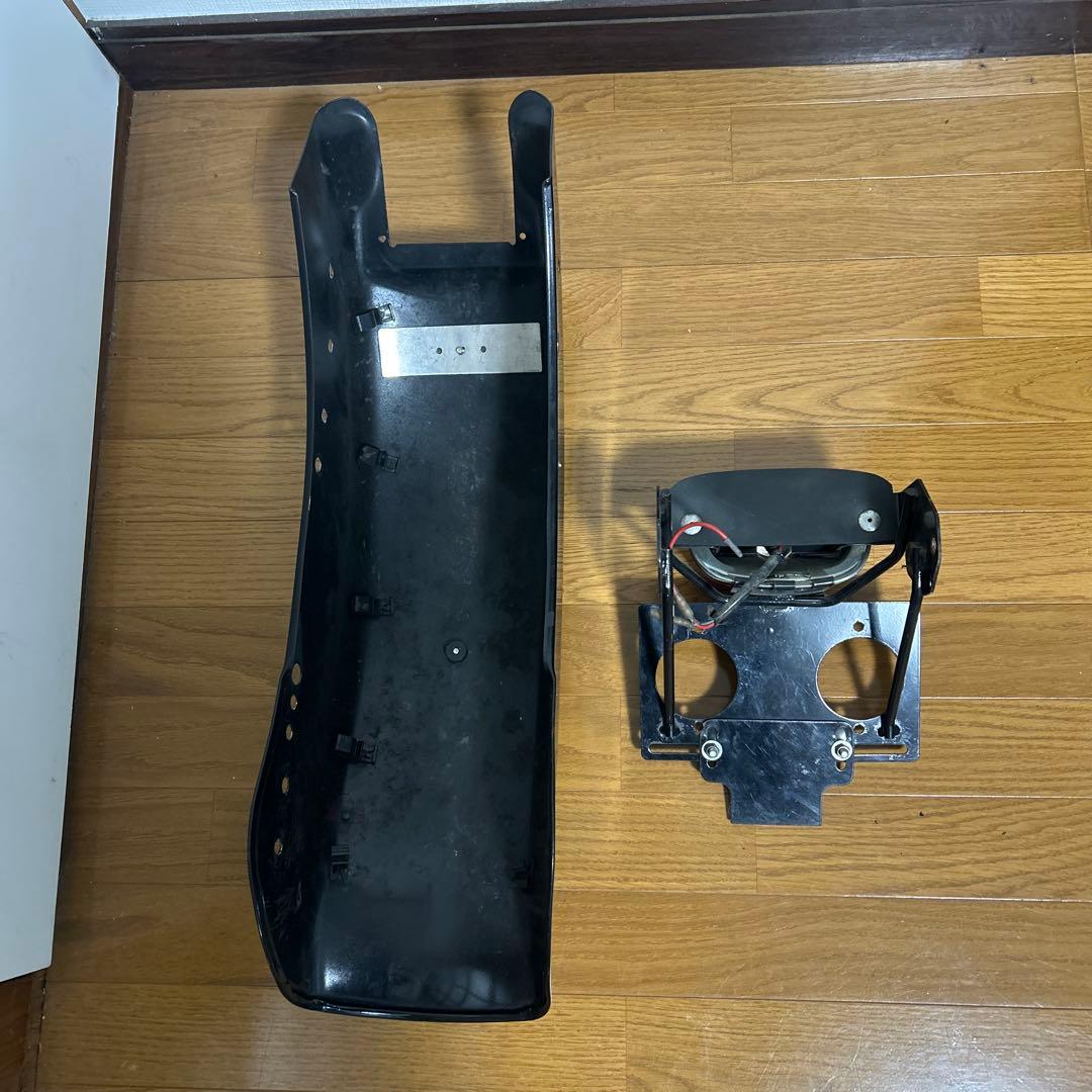 リアフェンダーとテールランプセット　ハーレーダビッドソン