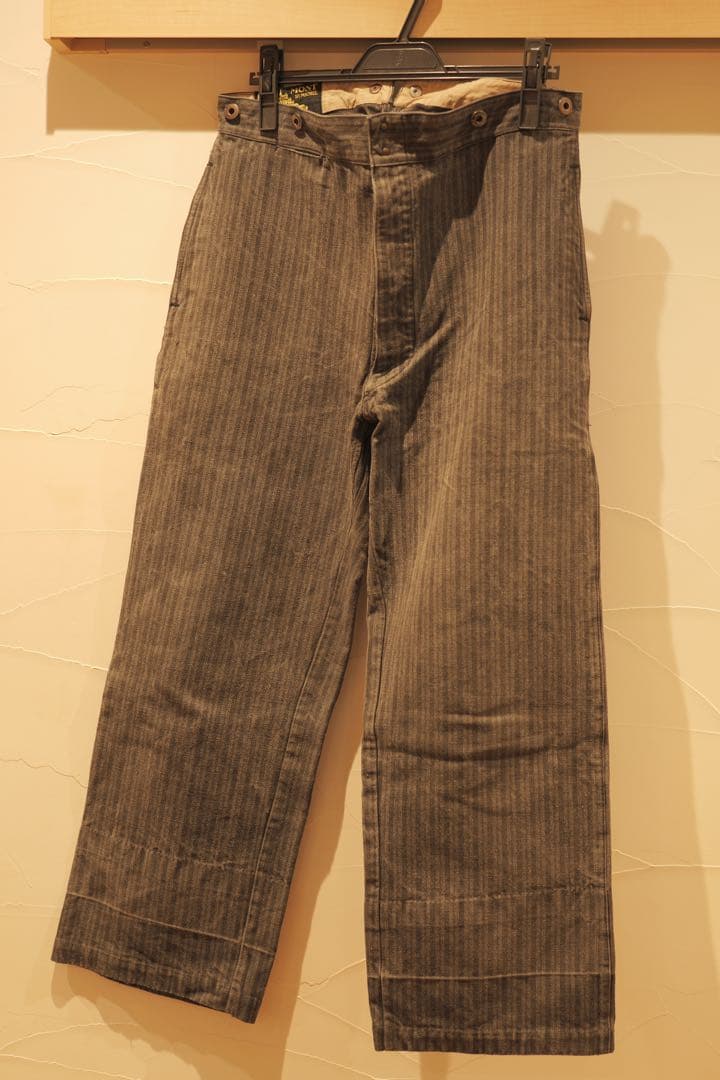 限定セール　モンサンミッシェル　ストライプ ワークパンツ グレー