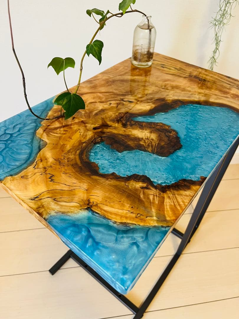 レジンテーブル　ソファテーブル　サイドテーブル　栃