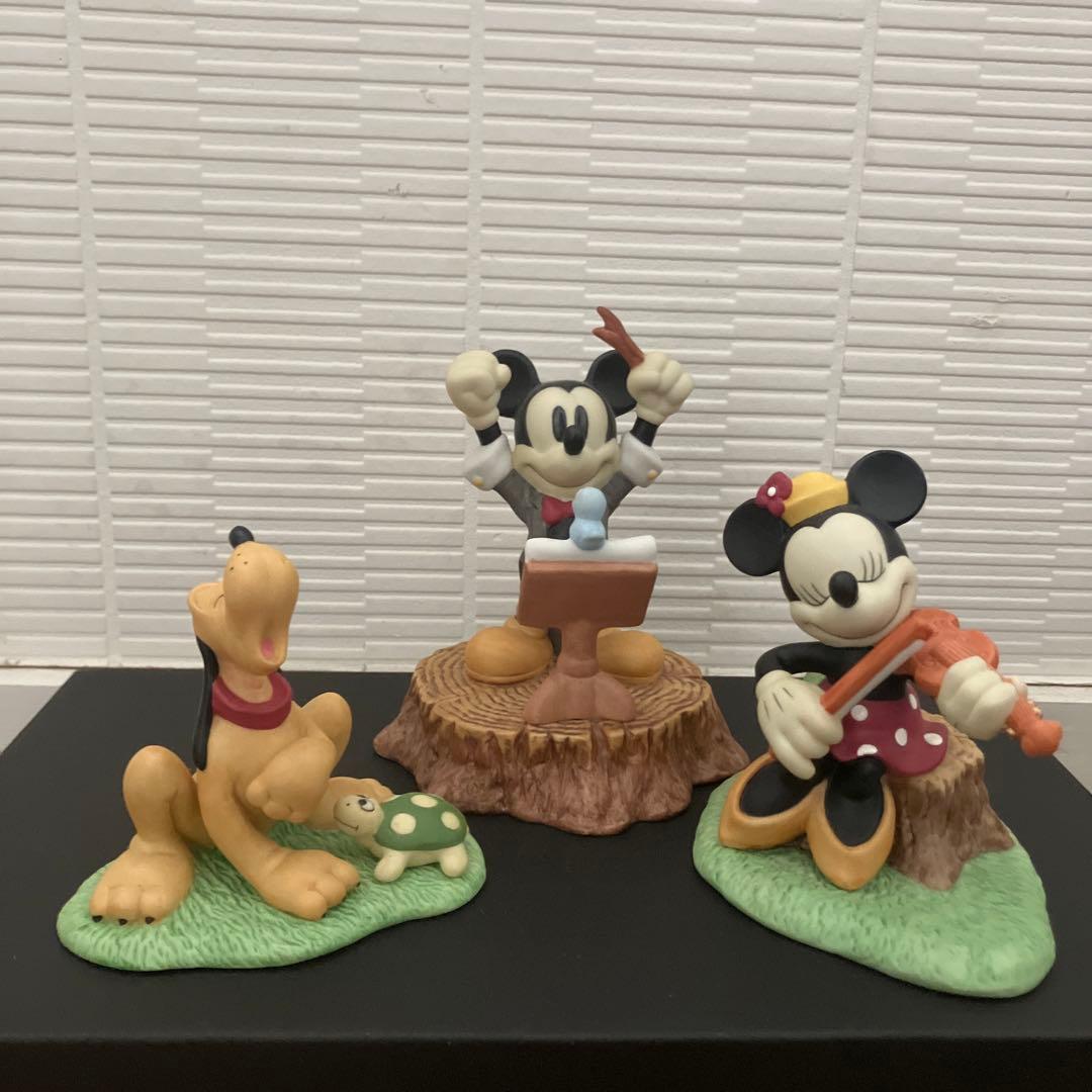 ディズニー　陶器置物　フィギュアリンワールド　オーケストラ　音楽隊
