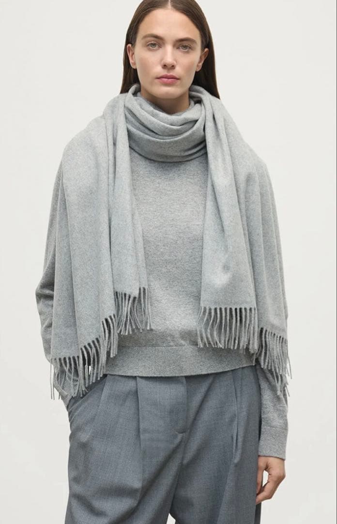 未使用　JOHNSTONS OF ELGIN カシミヤ ストール