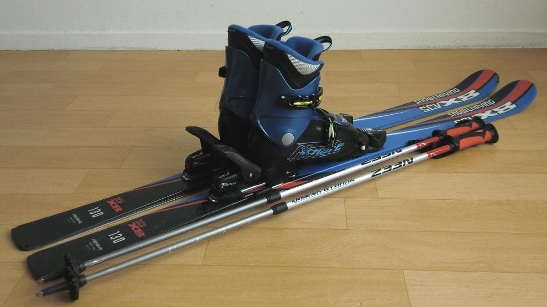 ■■送料無料■CARVING■子供用スキー4点セット■板130/靴23■