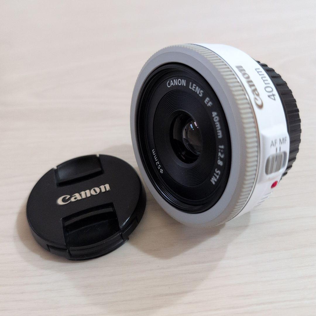 ちーちゃん キャノンEF40mmf2.8STM　希少ホワイト　神レンズ