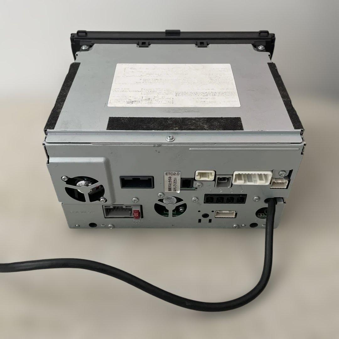 美品8インチナビ2023年地図NSZN-X68Dタント専用パネルセット