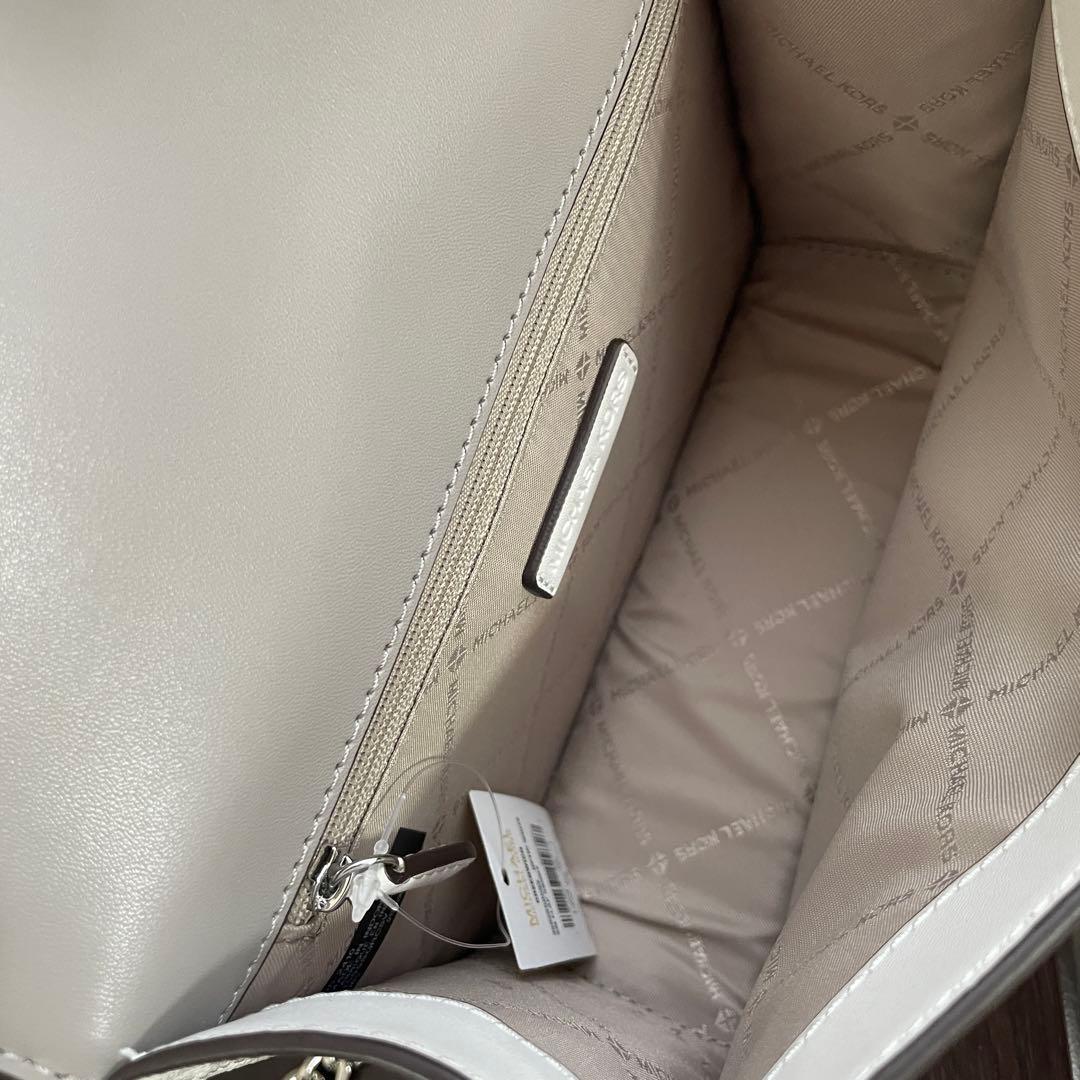 最終値下げ！訳あり新品 MICHAEL KORS ショルダーバッグ ホワイト