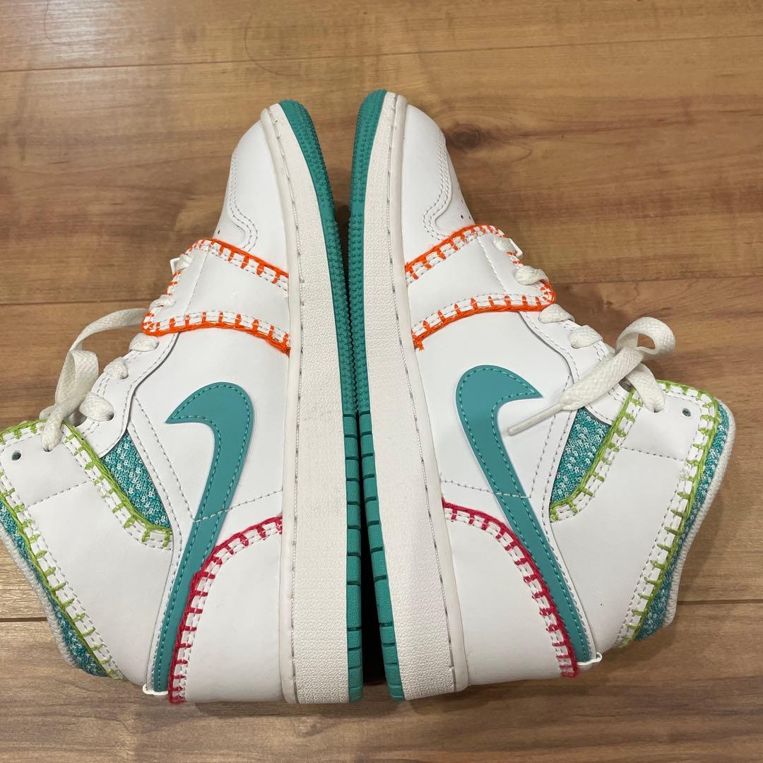 美品NIKE AIR JORDAN AJ1 MID SE