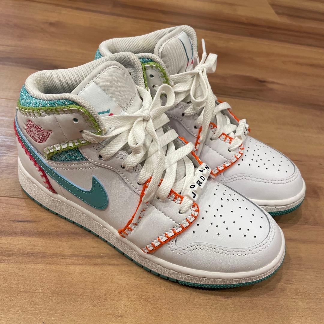 美品NIKE AIR JORDAN AJ1 MID SE