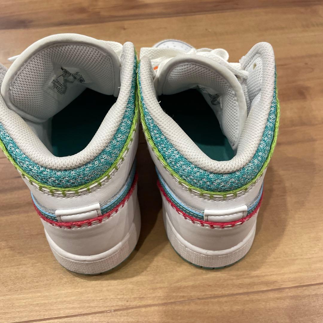 美品NIKE AIR JORDAN AJ1 MID SE