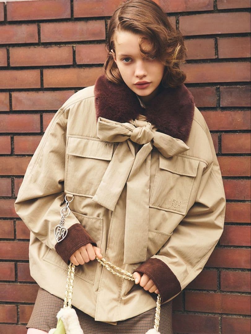 今期 新作 FUR FUR パデットボウタイワークブルゾン BEG ブルゾン