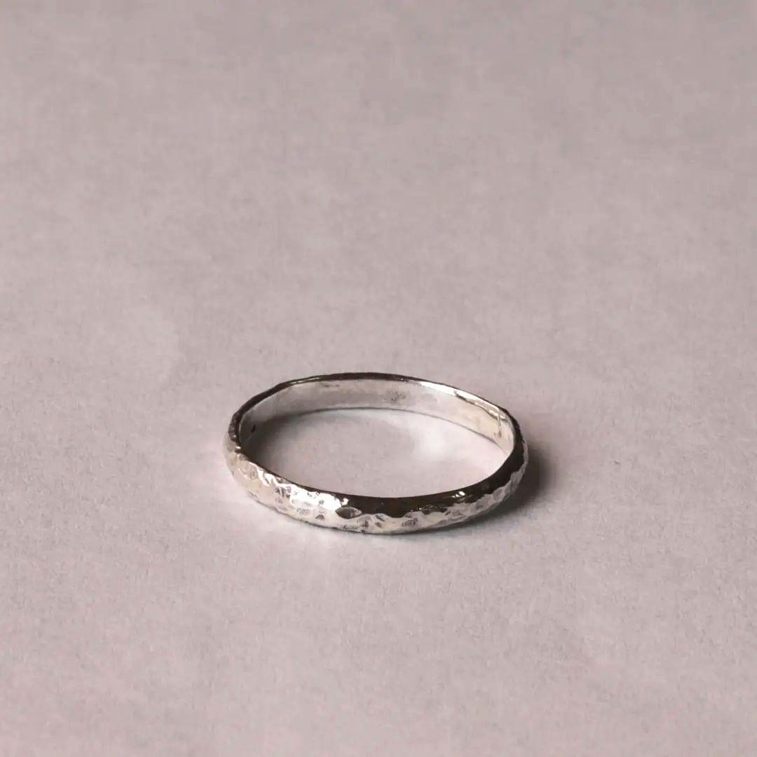 (10 20号 刻印)槌目リング 幅2mm シルバー950　ピンキーリング　ペア