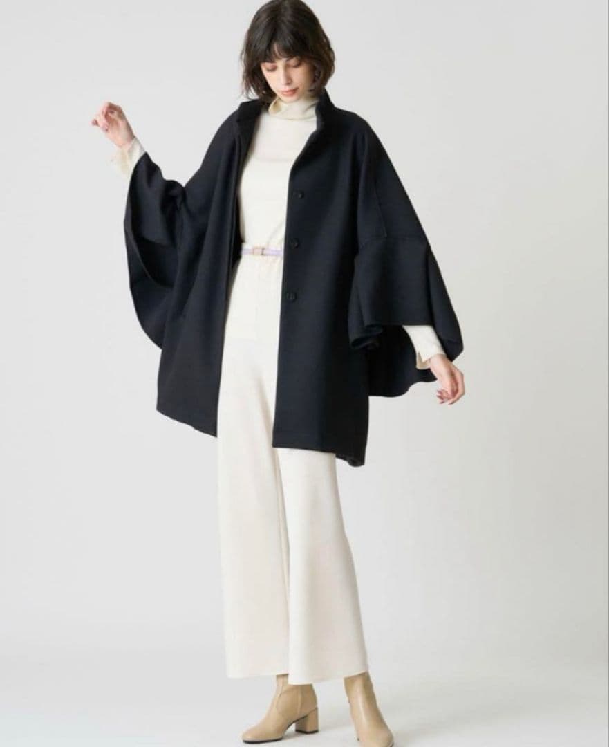 美品✨ANAYI 22AW カルゼリバーケープコート　ポンチョ ブラック 38