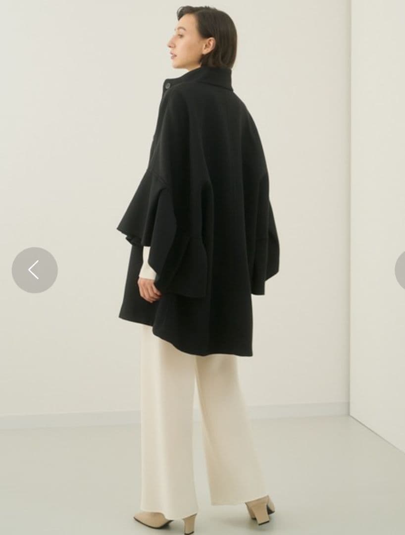 美品✨ANAYI 22AW カルゼリバーケープコート　ポンチョ ブラック 38