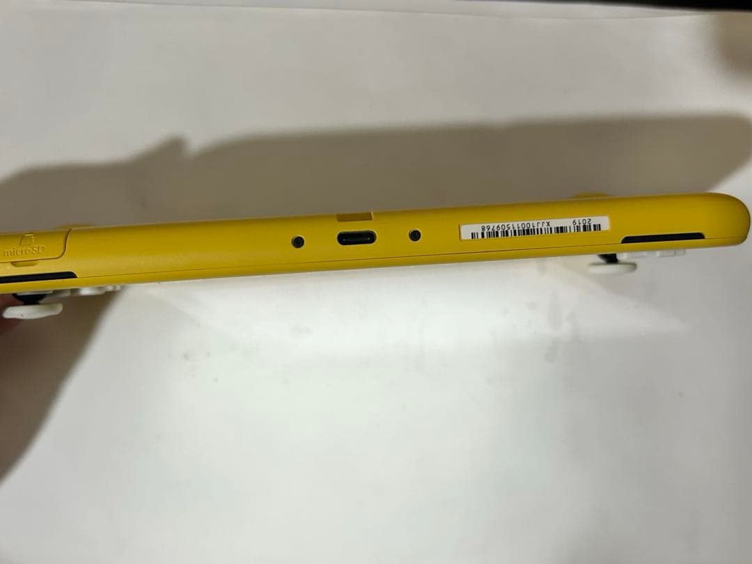 【動作品】ニンテンドー Switch LITE 本体 イエロー 黄色 任天堂