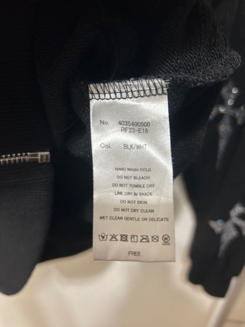 レフレムラインストーンクロス総柄長袖ジップアップパーカー