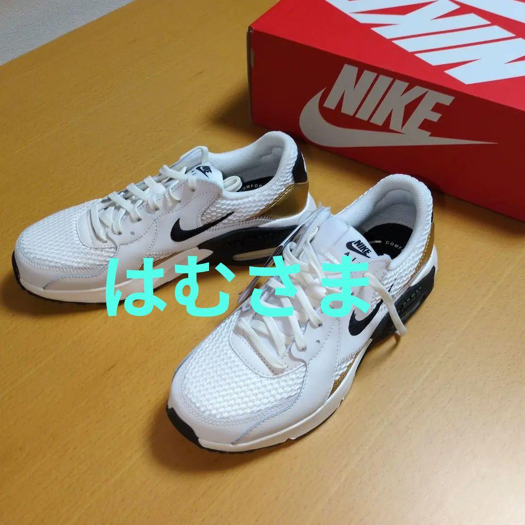 NIKE　AIR MAX EXCEE エアマックスエクシー 24cm ホワイト