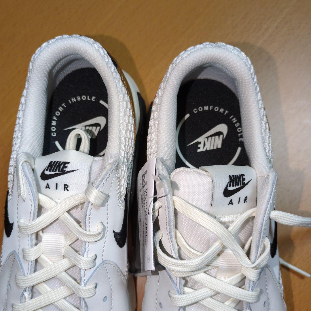 NIKE　AIR MAX EXCEE エアマックスエクシー 24cm ホワイト
