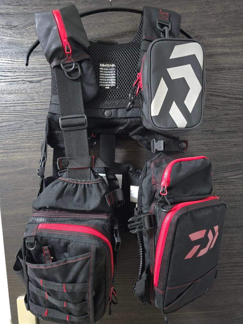 DAIWA　DF-6107（ベンチクールゲームベストIII）★ジョニーケイジ★様