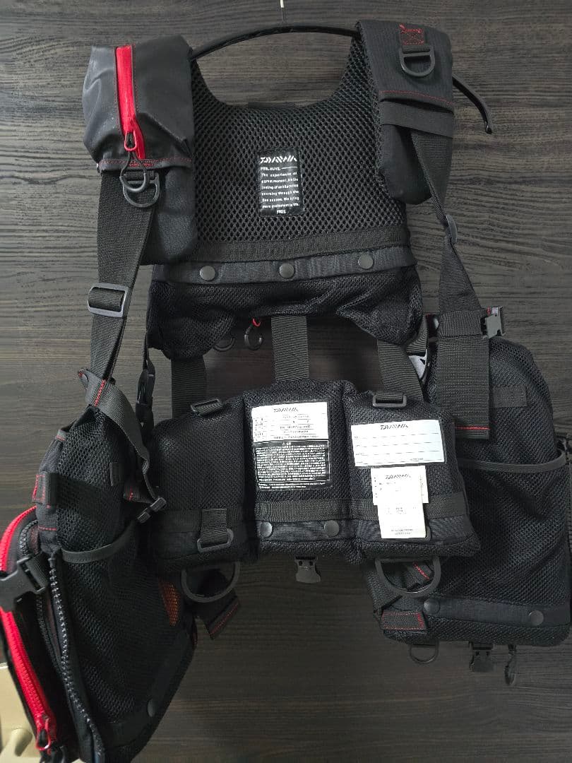 DAIWA　DF-6107（ベンチクールゲームベストIII）★ジョニーケイジ★様