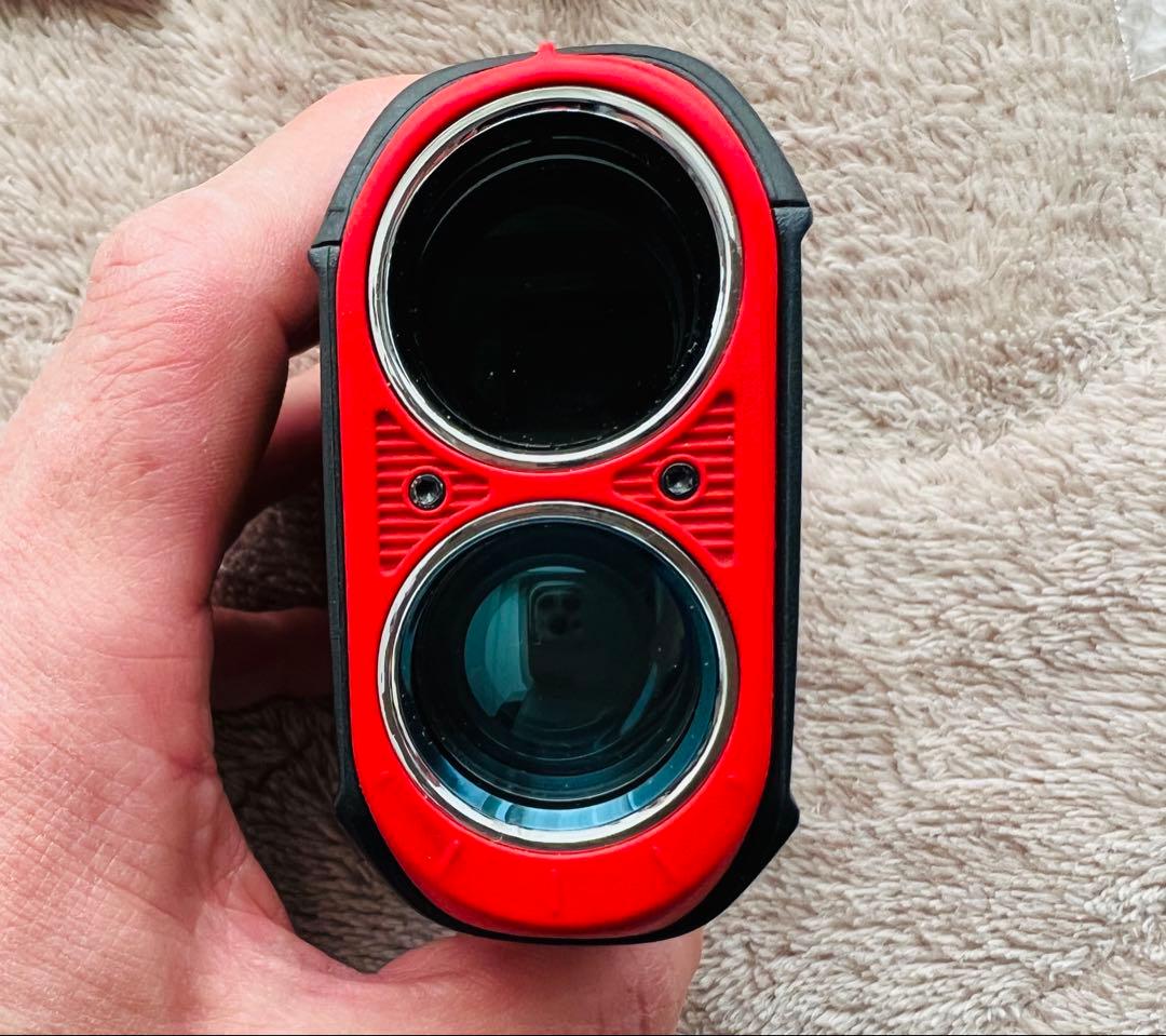 Bushnell Tour V5 Shift スリムジョルト　ゴルフ用距離計です