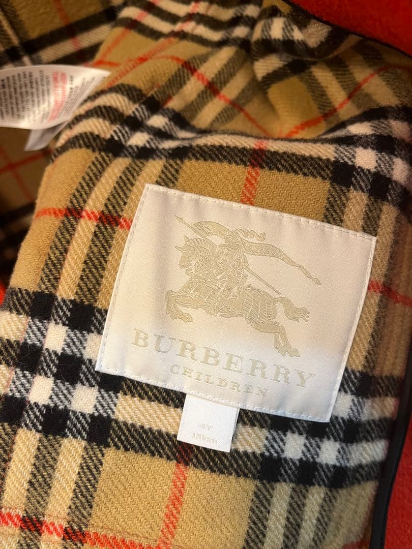美品　バーバリー　子供コート　110cm 4Y