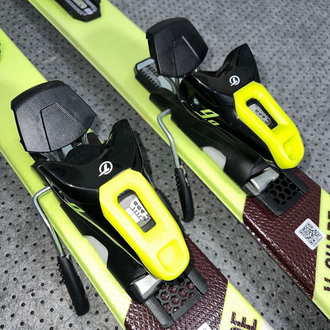 3回使用 スキー板 HEAD V-SHAPE V1 130cm ストック付