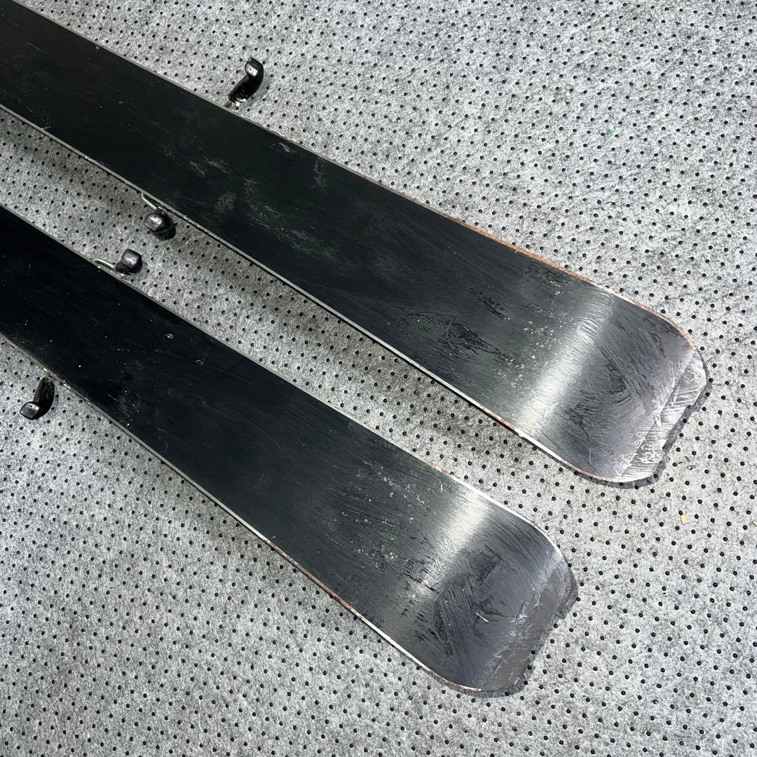 3回使用 スキー板 HEAD V-SHAPE V1 130cm ストック付