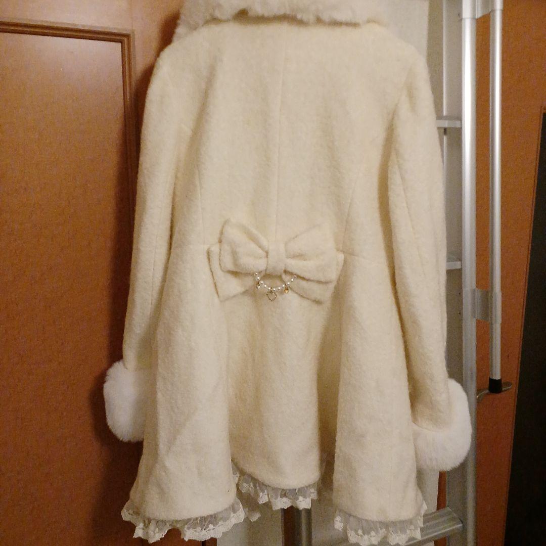 【2/25まで】LIZLISA ホワイトファーコート リボン付き