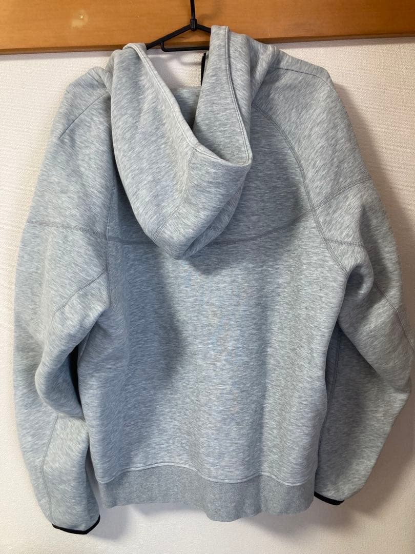 美品　ナイキ　NIKE テックフリース　パーカー　フルジップ　グレー　XL