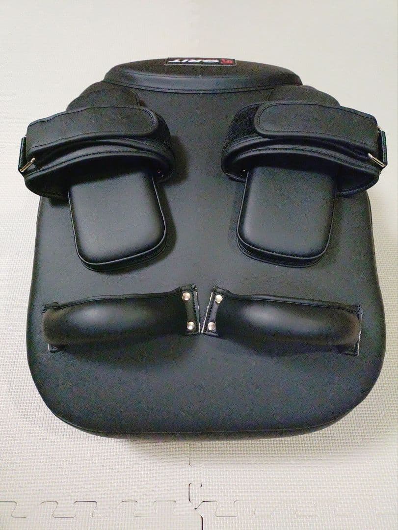 未使用　GRIT BIG MITT KICK SHIELD ビックミット